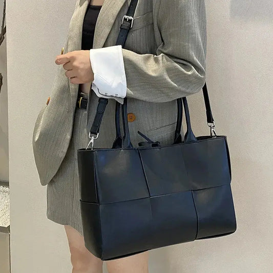 2025 New Commuter Large Tote Bag Women's Genuine Leather High Capacity Work Laptop Bag Single Shoulder Women's Bag Meera Meera